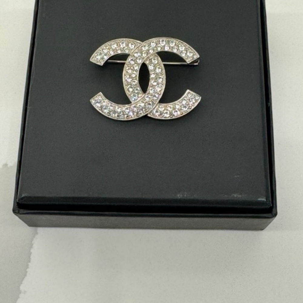CHANEL Silver Crystal-Embellished Brooch